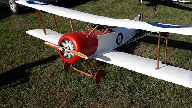 Dřevěná vrtule model